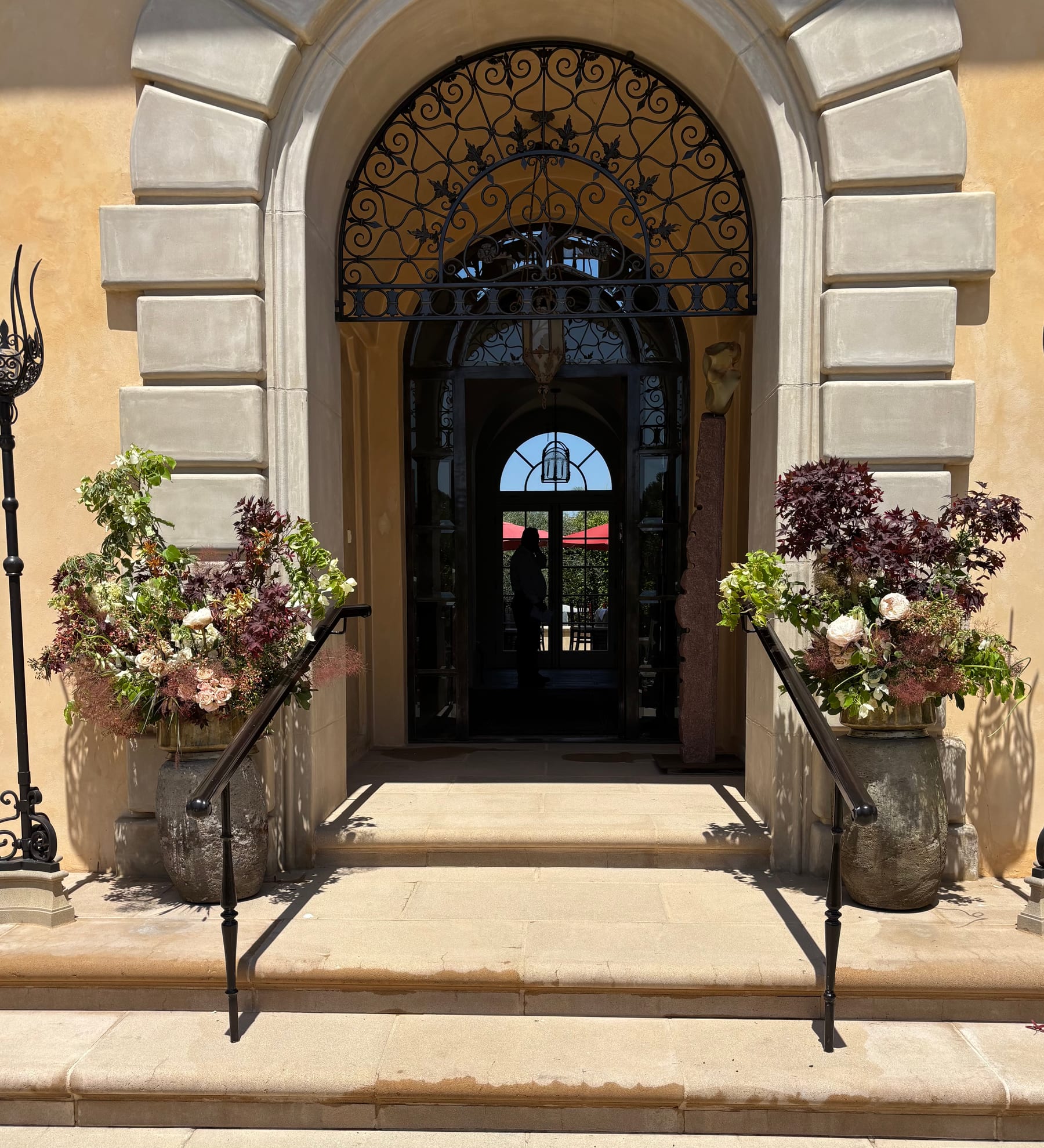 Garden urn, garden 2024